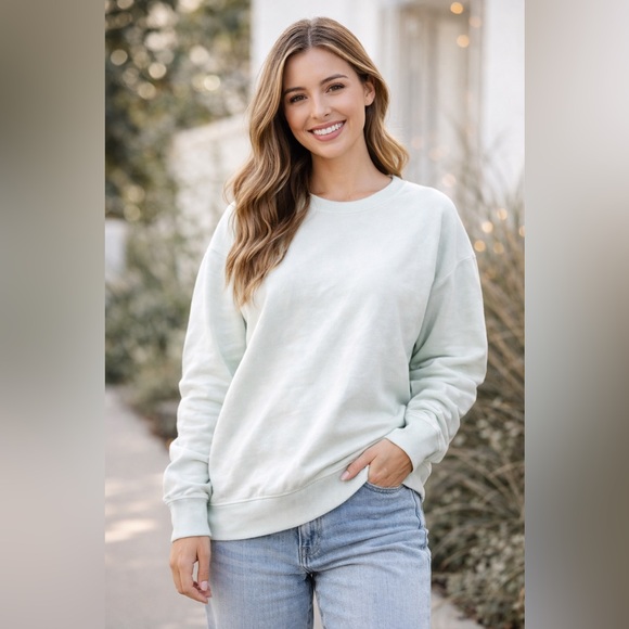 Favorite Daughter Tops - Favorite Daughter Teal Everglade Green Logo Crewneck Size XL